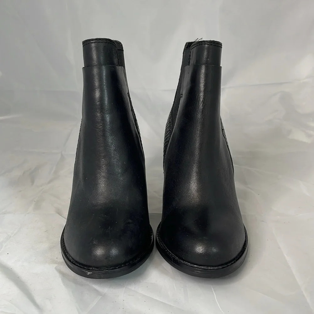 ALDO Western Snake Pattern Ankle Boots Black Genuine Leather Pull-On Size 6 - Picture 2 of 11